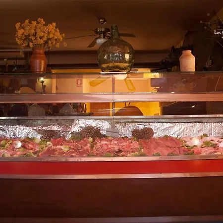 ホテル Restaurante Canos De La Alcaiceria 2*
